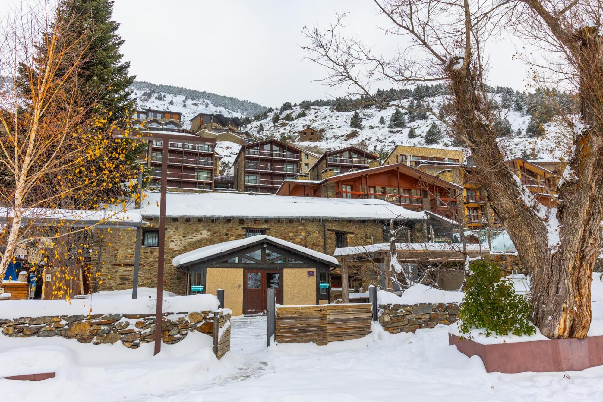 Mountain HostЕл Тартер Екстериор снимка